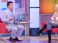 SABRINA SABROK, BEROEMDHEID GROOTSTE BORST, HETE INTERVIEWS