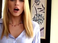 PropertySex - prachtige blonde onroerende goederenagent maakt sex video met klant