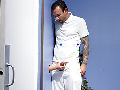 Kristina Shannon geeft Aftrekken aan Alex legend via de gloryhole Kristina Shannon